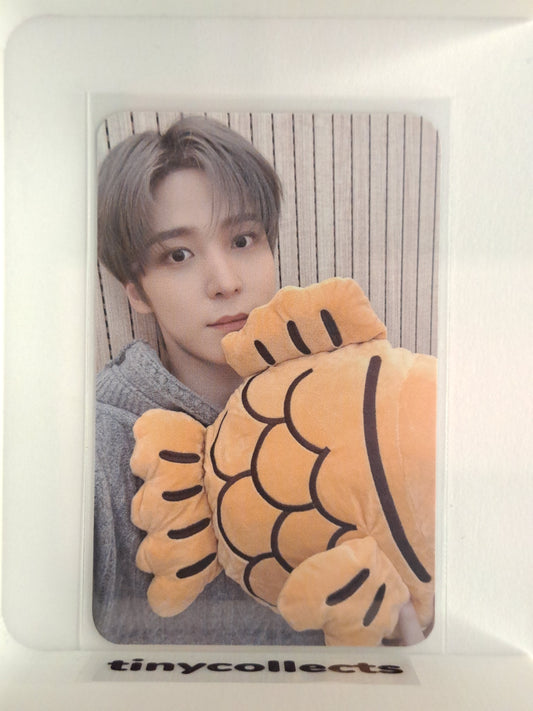 Yunho Fanplee 1.2 Lucky Draw 붕어빵 ver. Golden Hour part 2 ATEEZ