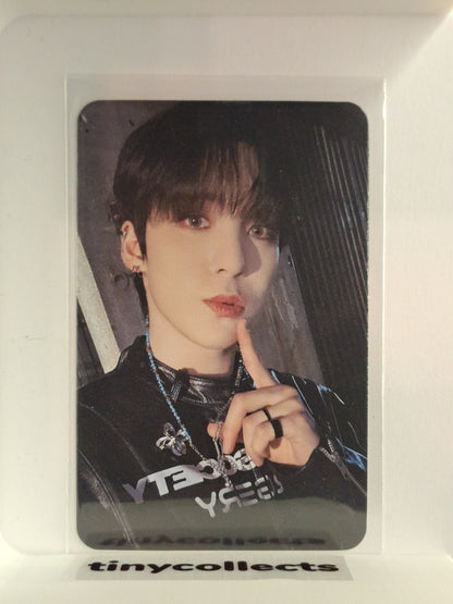 Yunho Soundwave 1.0 pob The World Ep.2: Outlaw ATEEZ