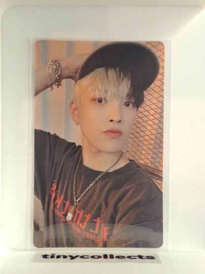Hongjoong Beatroad 1.1 POB regular ver. The World Ep.1: Movement ATEEZ