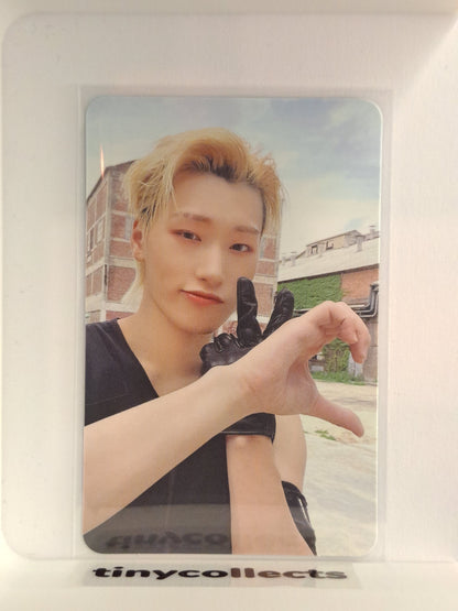 San Makestar 1.1 Hand Heart ver. fansign benefit The World Ep 1: Movement ATEEZ