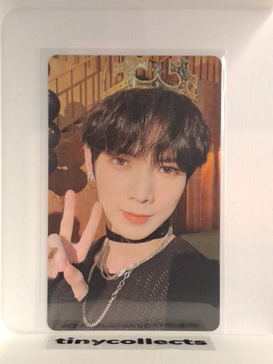 Yeosang 2023 Season's Greetings incl. B ver. ATEEZ