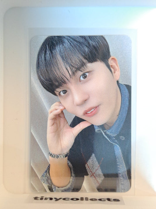 Jongho Soundwave Lucky Draw Fluttering ver. Pop-up Golden Hour part 4 ATEEZ