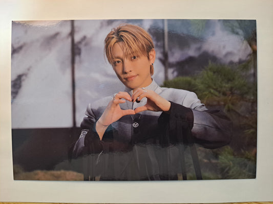 Hongjoong Cafe event set benefit postcard Soundwave Golden Hour part 4 ATEEZ