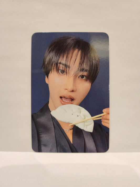 Seonghwa Hellolive 1.1 Dumpling ver. POB Album ATEEZ