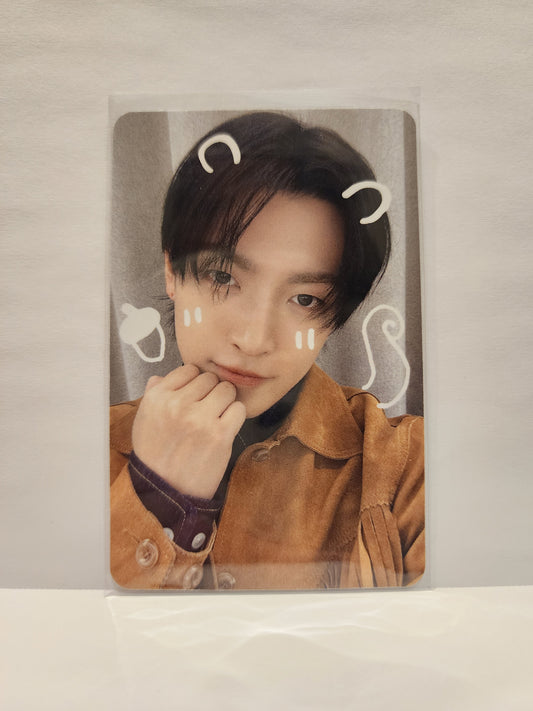 Hongjoong Apple Music Lucky Draw 1.1 Mini-teez ver. Golden Hour part 4 ATEEZ