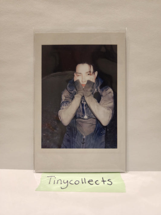 Hongjoong Apple Music Lucky Draw 1.2 Polaroid ver. Golden Hour part 4 ATEEZ