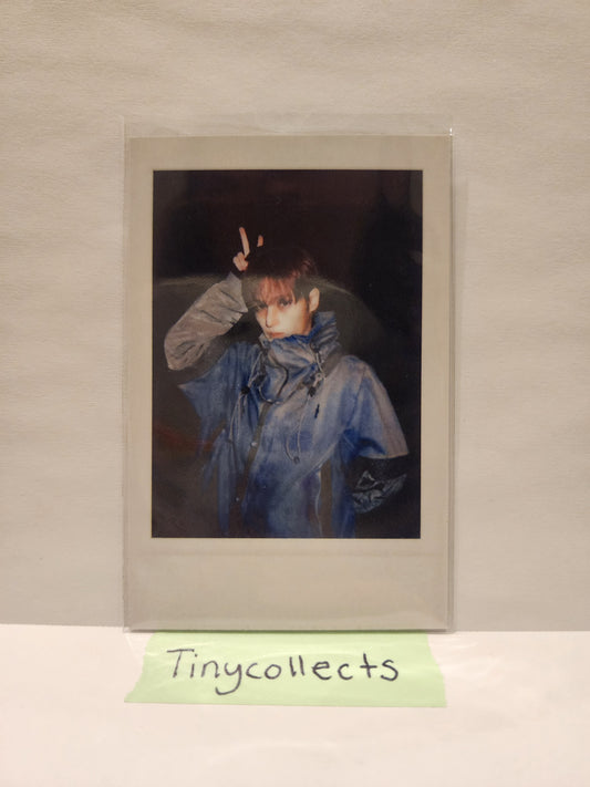 Wooyoung Apple Music Lucky Draw 1.2 Polaroid ver. Golden Hour part 4 ATEEZ