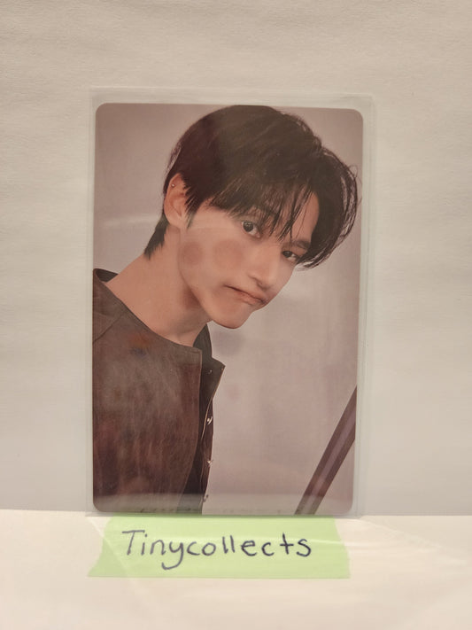 Wooyoung Z ver. A album incl. Golden Hour part 4 ATEEZ