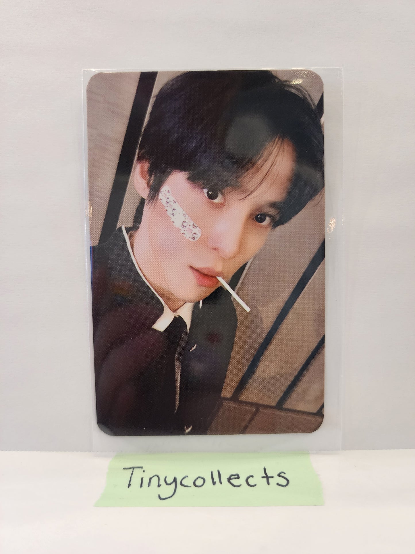 Yunho Musinsa Lucky Draw 1.0 Bad Teez ver. Golden Hour part 4 ATEEZ