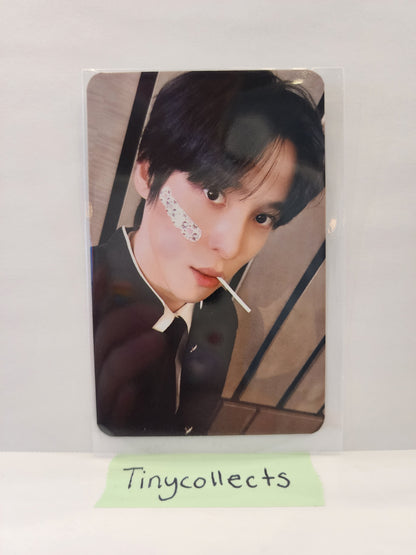 Yunho Musinsa Lucky Draw 1.0 Bad Teez ver. Golden Hour part 4 ATEEZ