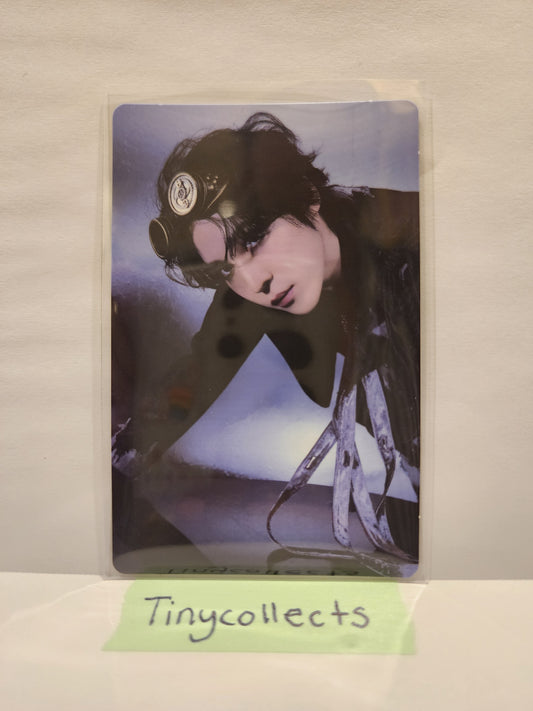 Yunho Z ver. QR poca incl. Golden Hour part 4 ATEEZ