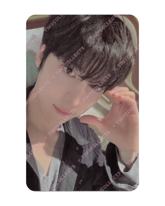 Yunho Diary ver. A album incl. Golden Hour part 4 ATEEZ