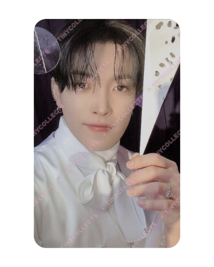 Hongjoong Trading Card 4 Aniteez in Deja Vu ATEEZ