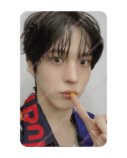Yunho Micro Deco Sticker incl. Merch Aniteez in Color ATEEZ