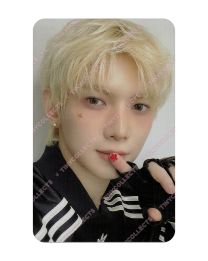 Yeosang Deco Micro Sticker incl. Merch Aniteez in Color ATEEZ