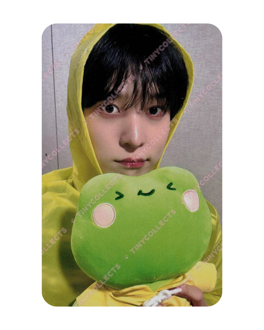 Yunho Jump Up Lucky Draw 1.0 Jump Up Raincoat ver. Golden Hour part 4 ATEEZ