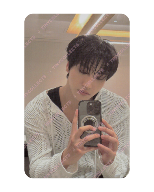 Seonghwa A ver. A album incl. Golden Hour part 4 ATEEZ