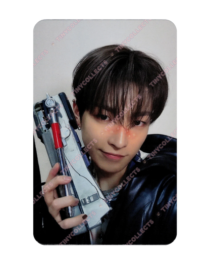 Hongjoong Flat Fur Doll incl. Aniteez in Treasure ATEEZ