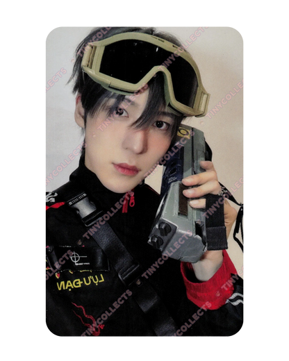 Yunho Flat Fur Doll incl. Aniteez in Treasure ATEEZ