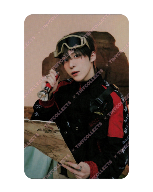 Yunho trading card 5 Aniteez in Treasure ATEEZ