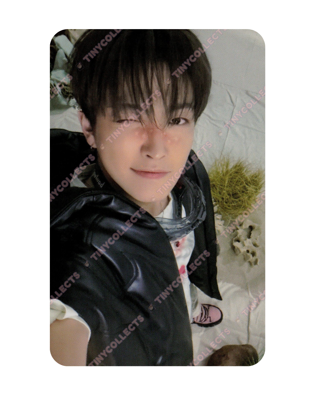 Hongjoong trading card 2 Aniteez in Treasure ATEEZ