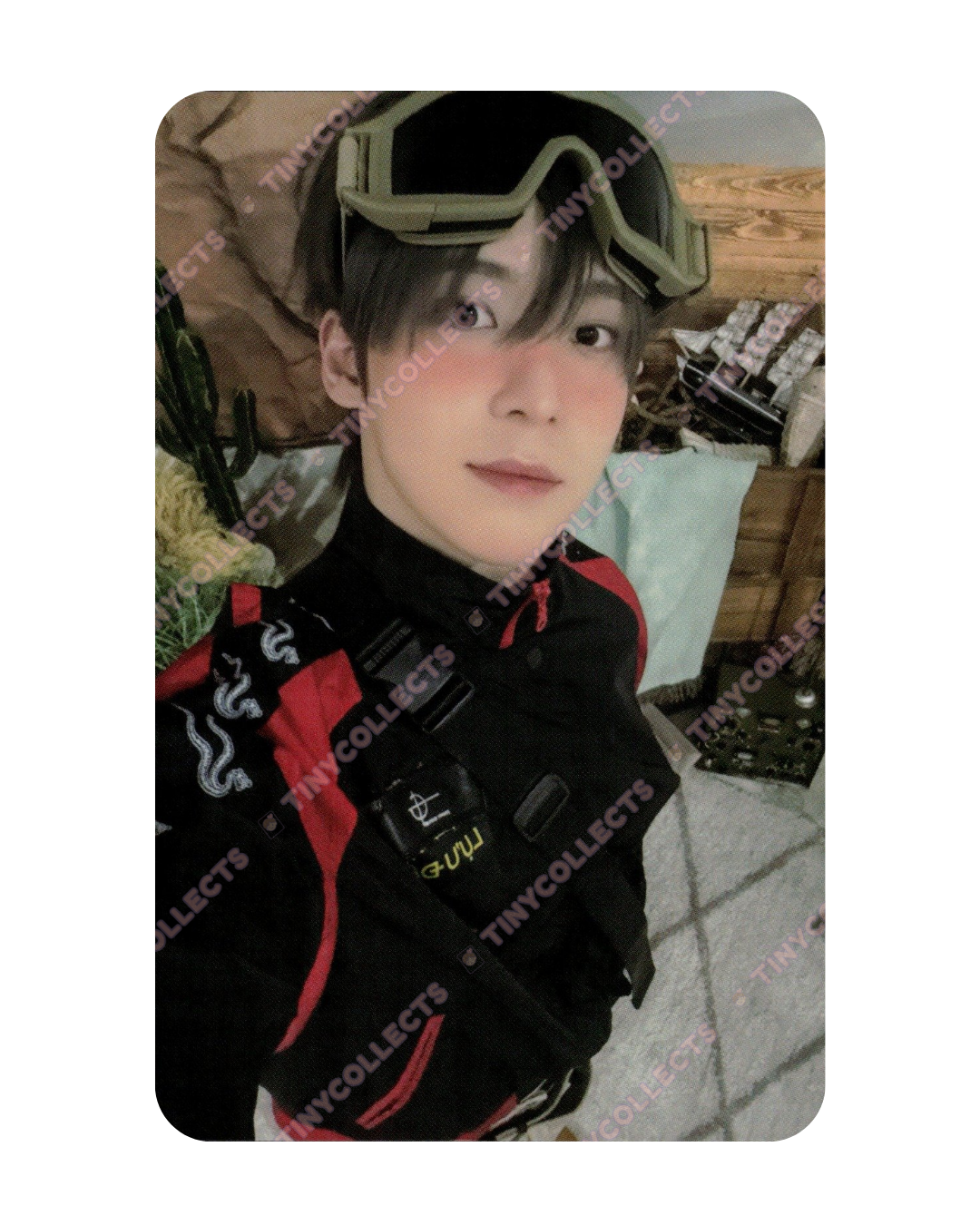 Yunho trading card 2 Aniteez in Treasure ATEEZ