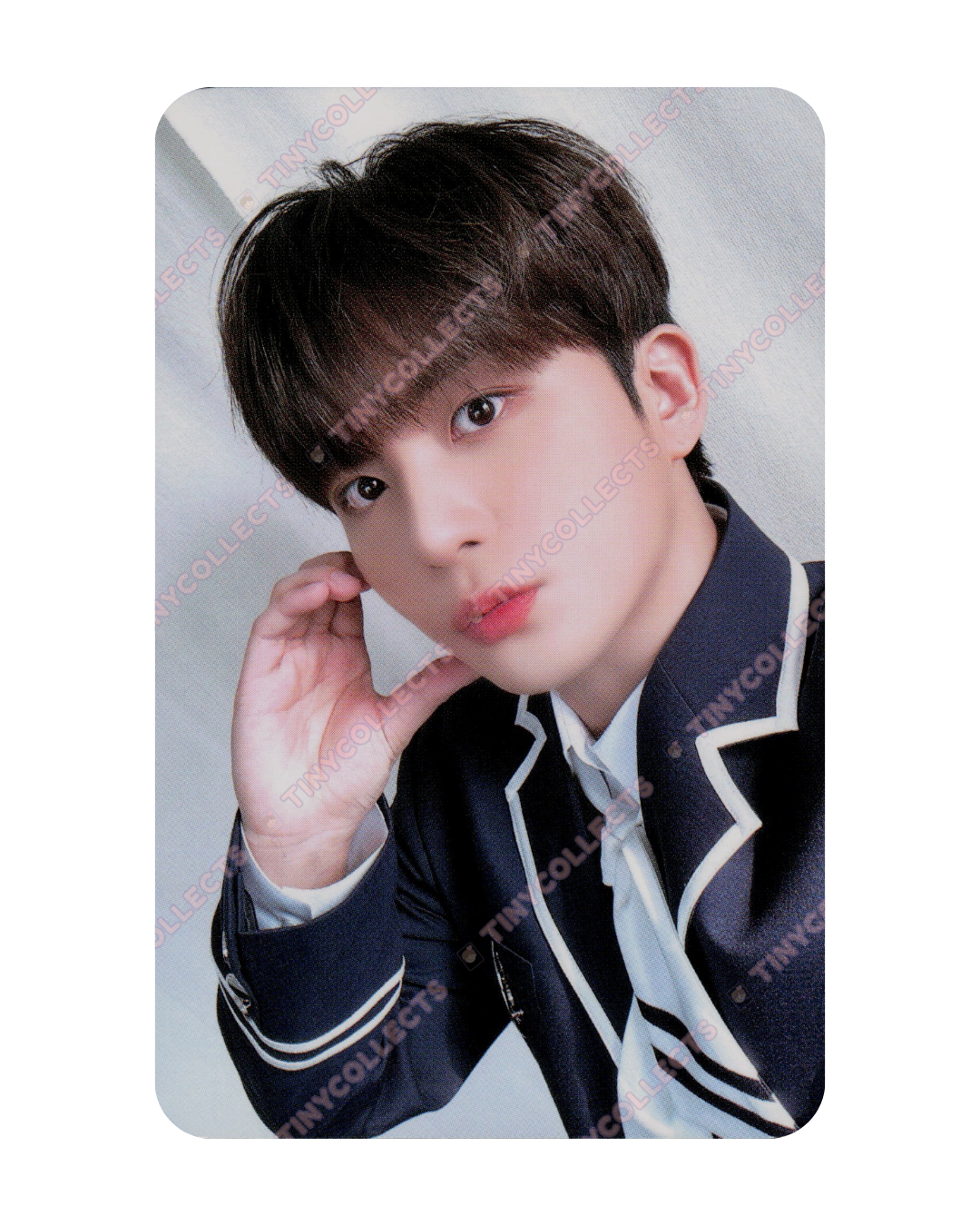 Jongho Tin Travel Candle incl. Aniteez in Illusion ATEEZ