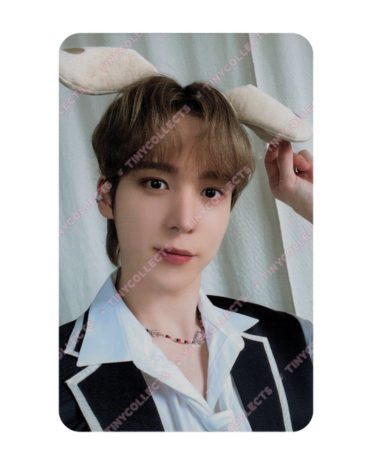 Yunho trading card 1 Aniteez in Illusion ATEEZ