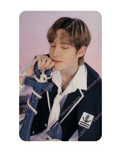 Yunho trading card 3 Aniteez in Illusion ATEEZ