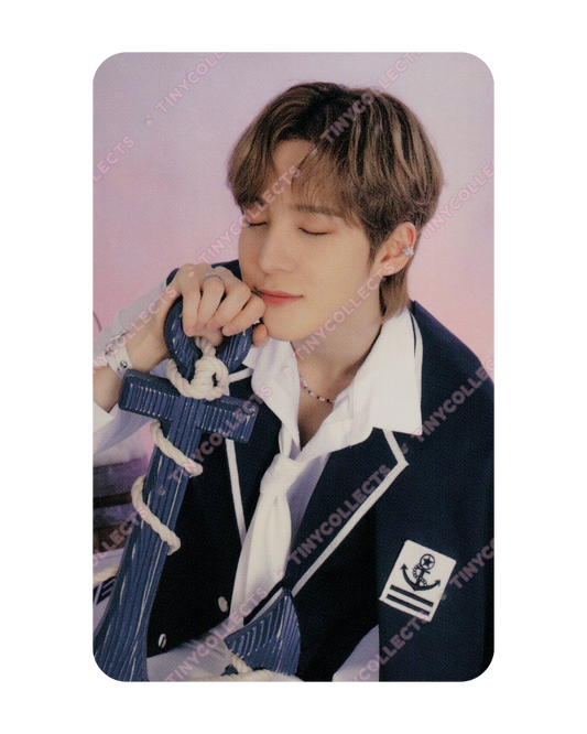 Yunho trading card 3 Aniteez in Illusion ATEEZ