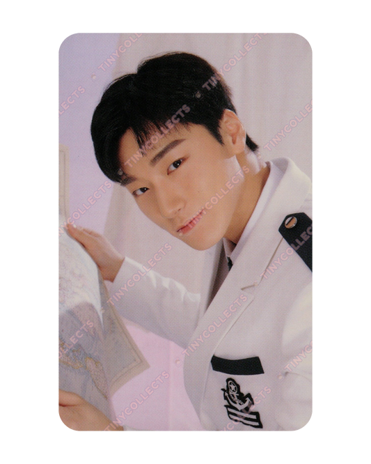San trading card 5 Aniteez in Illusion ATEEZ