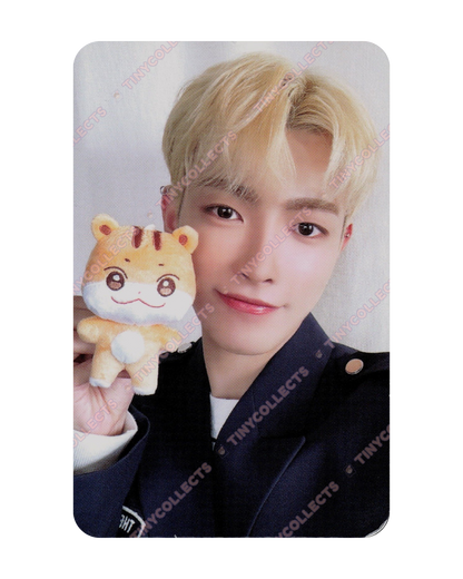 Hongjoong Plush Keyring incl. Aniteez in Illusion ATEEZ