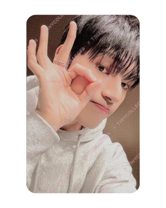 Wooyoung Trading Card 2 set A 8ROOM 7th Anniversary ATEEZ