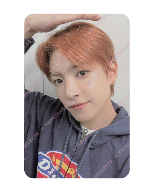 Hongjoong Trading Card 1 set A 8ROOM 7th Anniversary ATEEZ