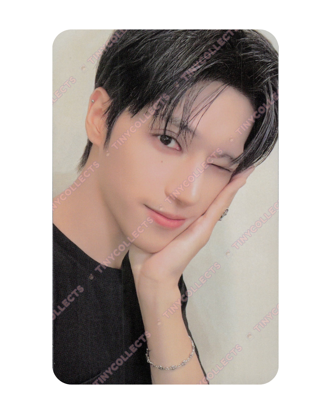 Wooyoung Trading Card 4 set B 8ROOM 7th Anniversary ATEEZ