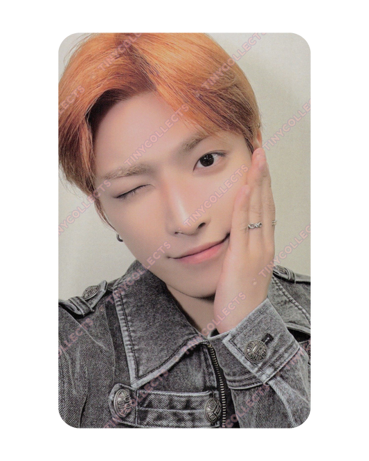 Hongjoong Trading Card 4 set B 8ROOM 7th Anniversary ATEEZ