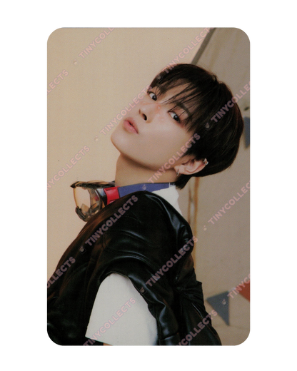Hongjoong trading card 3 Aniteez in Treasure ATEEZ